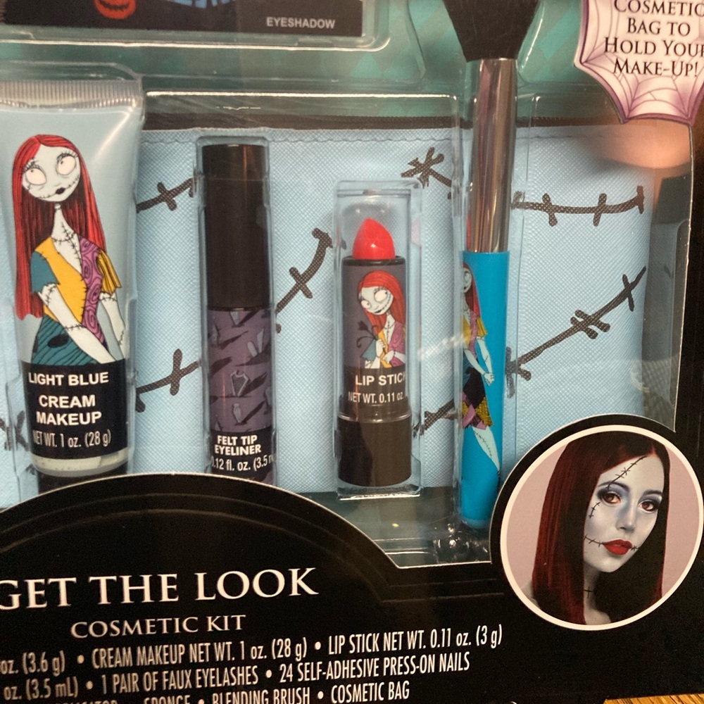 New Nightmare before Christmas Makeup Set.  Sold - Picture 8 of 13